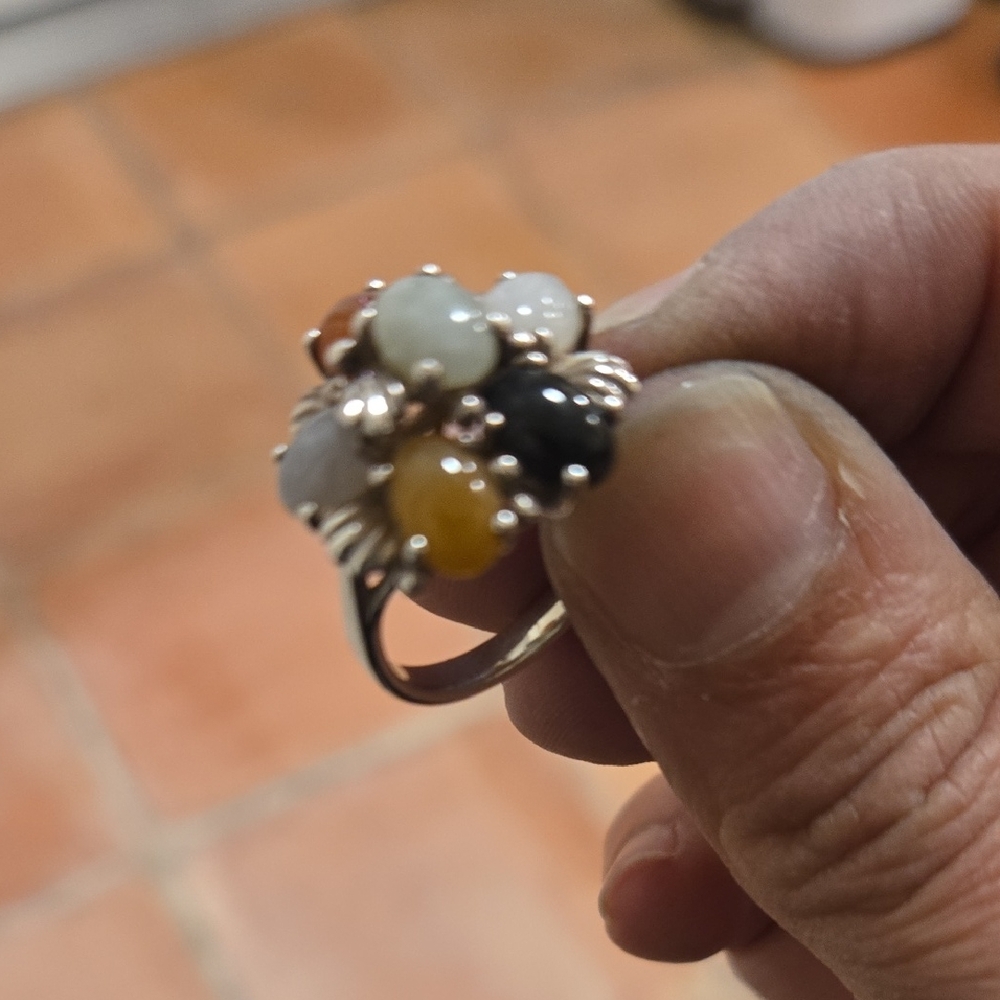 Elegant Multi-Stone Cluster Ring